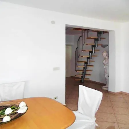 Apartment With 3 Bedrooms In Rabac With Wonderful Sea View And Wifi Apartman *