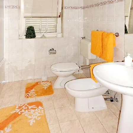 Apartman Apartment With 3 Bedrooms In Rabac With Wonderful Sea View And Wifi
