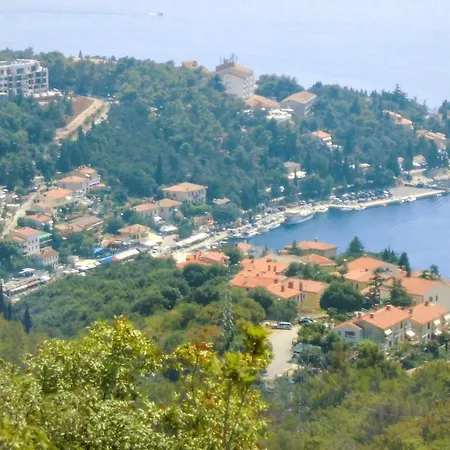 Apartman Apartment With 3 Bedrooms In Rabac With Wonderful Sea View And Wifi Rabac
