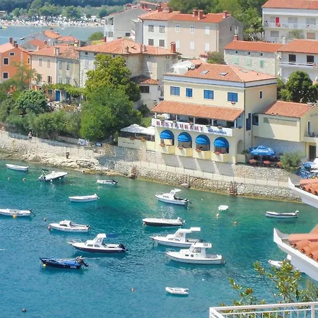 Apartman Apartment With 3 Bedrooms In Rabac With Wonderful Sea View And Wifi Rabac